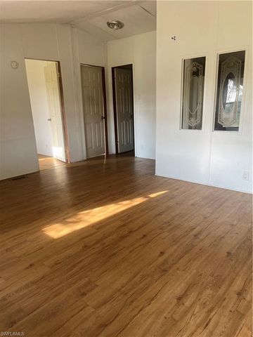 1195 Blueberry LN, Labelle, FL 33935