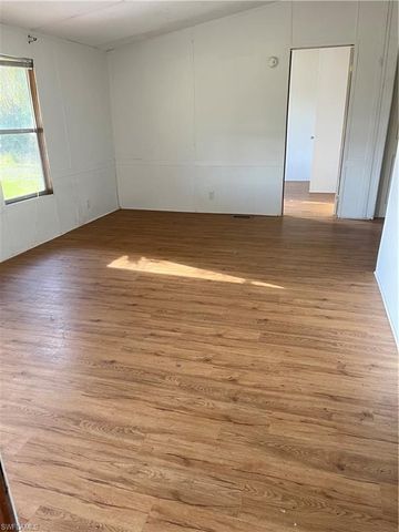 1195 Blueberry LN, Labelle, FL 33935