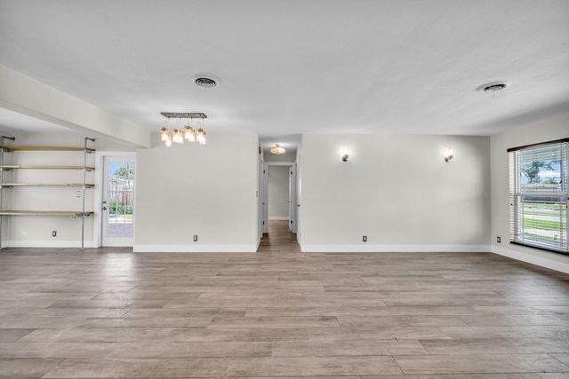 921 SE 15th Court, Deerfield Beach, FL 33441