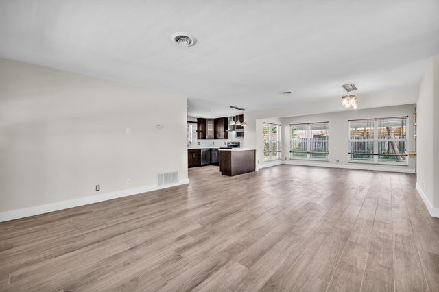 921 SE 15th Court, Deerfield Beach, FL 33441