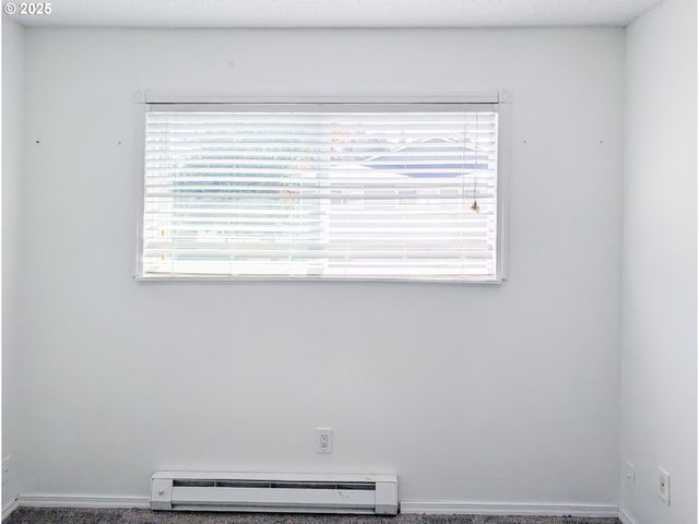 1521 Ne HALE Pl, Gresham, OR 97030