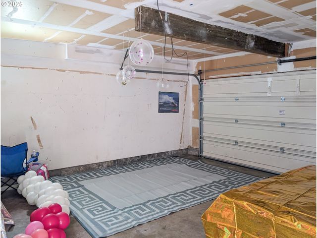 1521 Ne HALE Pl, Gresham, OR 97030