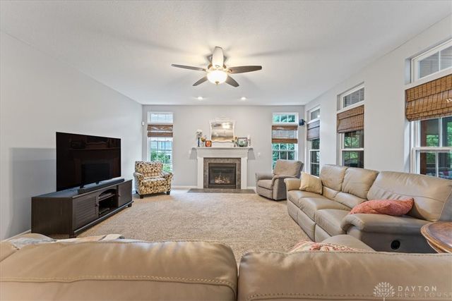 1422 Shawnee Run Drive, Maineville, OH 45039