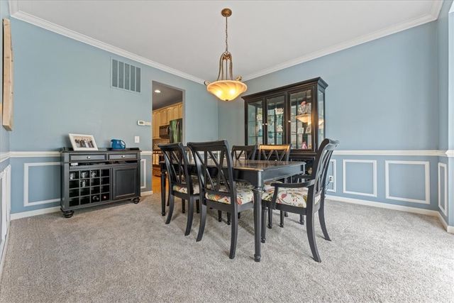 1422 Shawnee Run Drive, Maineville, OH 45039