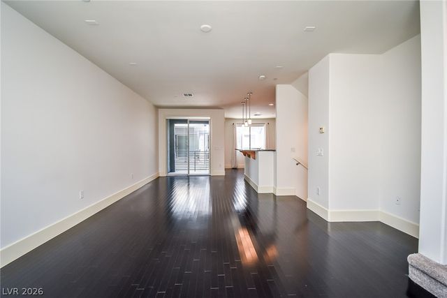 9050 West Tropicana Avenue 1129, Las Vegas, NV 89147
