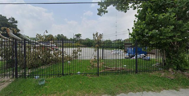 1728 Little York Road, Houston, TX 77093