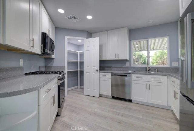 3700 Buchanan 131, Riverside, CA 92503