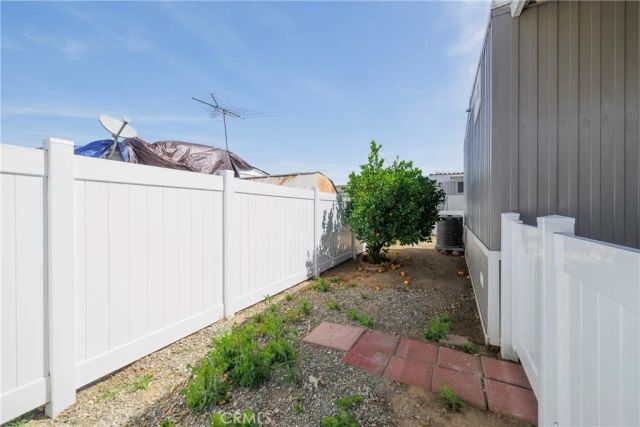 3700 Buchanan 131, Riverside, CA 92503