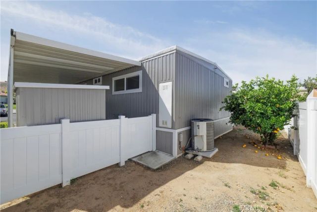 3700 Buchanan 131, Riverside, CA 92503