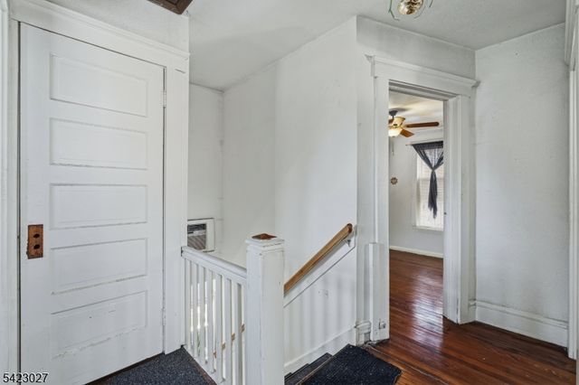 443 Wheatsheaf Rd, Roselle Boro, NJ 07203