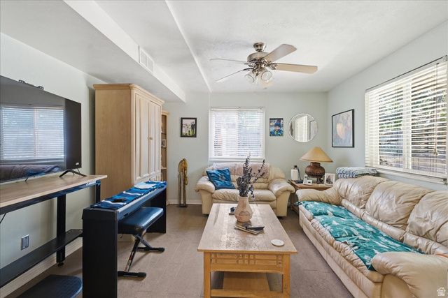 7366 S 1550 W, West Jordan, UT 84084