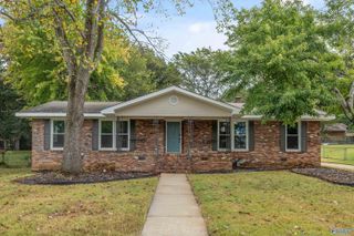 329 Pawnee Trail, Huntsville, AL 35803