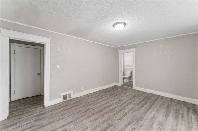 3341 AGNES Avenue, Kansas City, MO 64128
