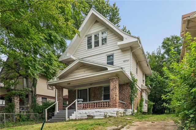 3341 AGNES Avenue, Kansas City, MO 64128