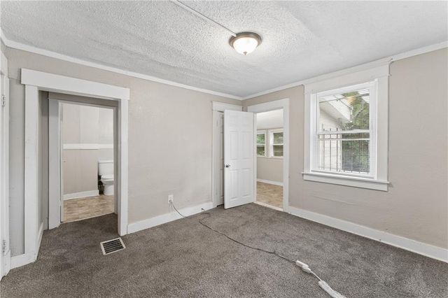 3341 AGNES Avenue, Kansas City, MO 64128