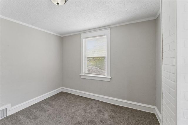 3341 AGNES Avenue, Kansas City, MO 64128