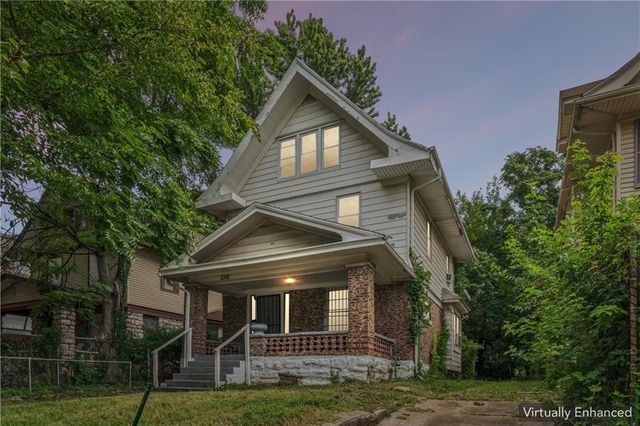 3341 AGNES Avenue, Kansas City, MO 64128