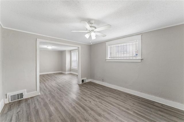 3341 AGNES Avenue, Kansas City, MO 64128