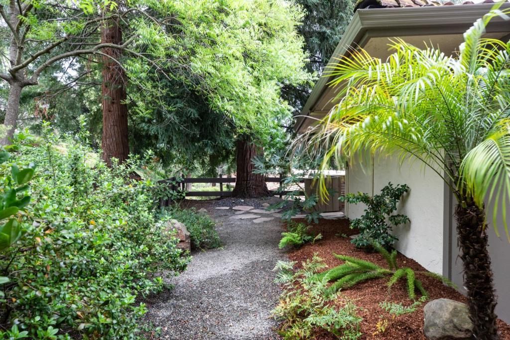 Image 29 of property listing at 22415 Rancho Deep Cliff Drive, Cupertino, CA 95014