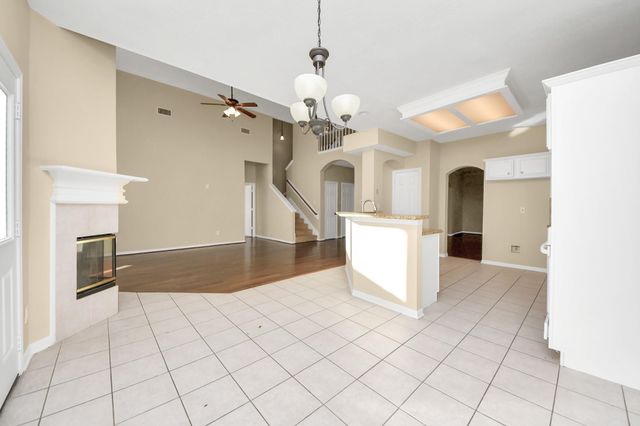 323 N Esplanade Lane, Stafford, TX 77477