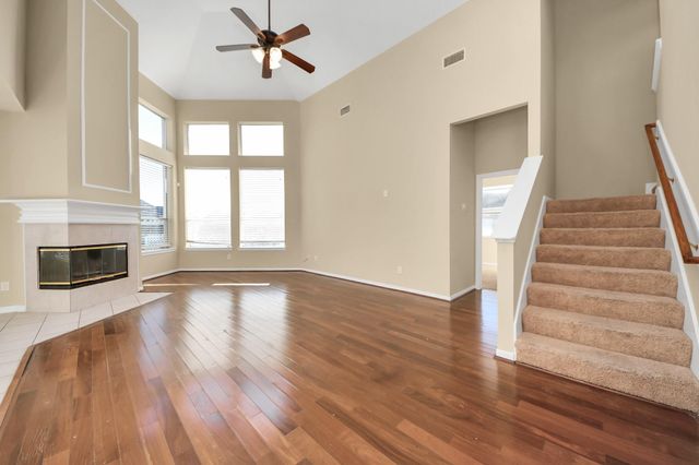 323 N Esplanade Lane, Stafford, TX 77477