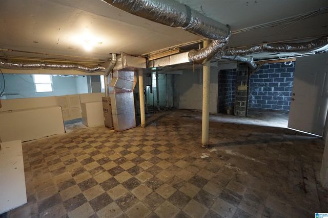 112 13TH AVENUE N, Birmingham, AL 35204