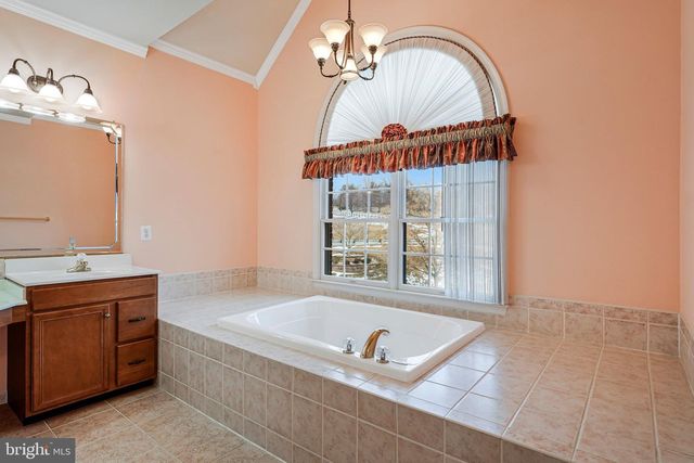 17485 WHITE GATE PL, Leesburg, VA 20175