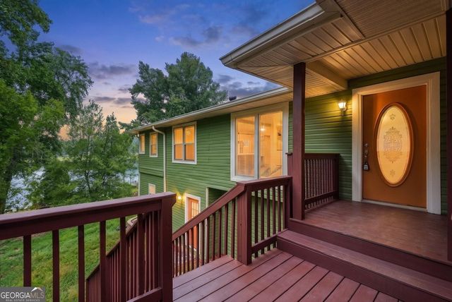 2298 E Lake Drive NE, Conyers, GA 30012