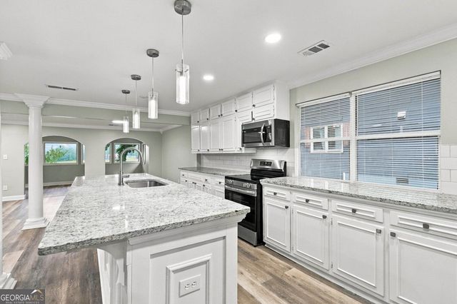 2298 E Lake Drive NE, Conyers, GA 30012