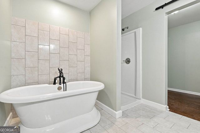 2298 E Lake Drive NE, Conyers, GA 30012