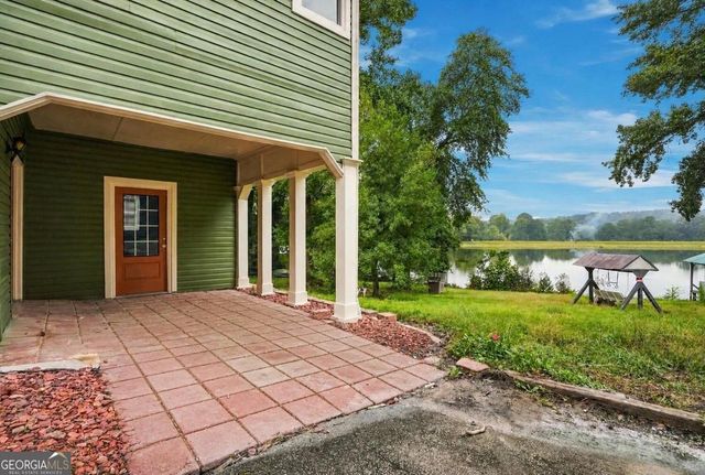 2298 E Lake Drive NE, Conyers, GA 30012