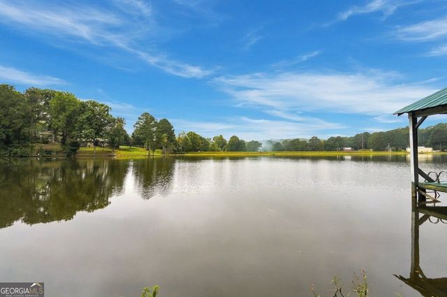 2298 E Lake Drive NE, Conyers, GA 30012