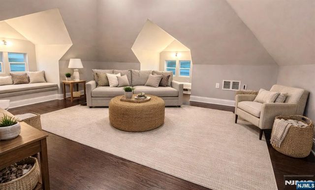 54 Lawton Avenue, Cliffside Park, NJ 07010