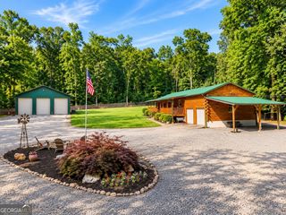 1860 W Elmwood Drive, Acworth, GA 30102