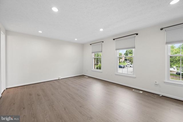 6846 ERICKA AVE, Alexandria, VA 22310