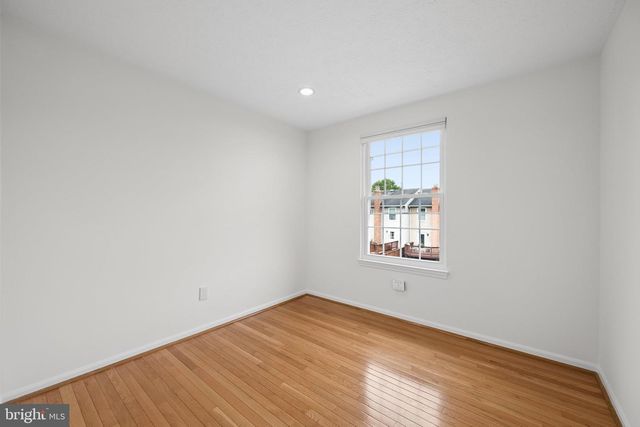 6846 ERICKA AVE, Alexandria, VA 22310