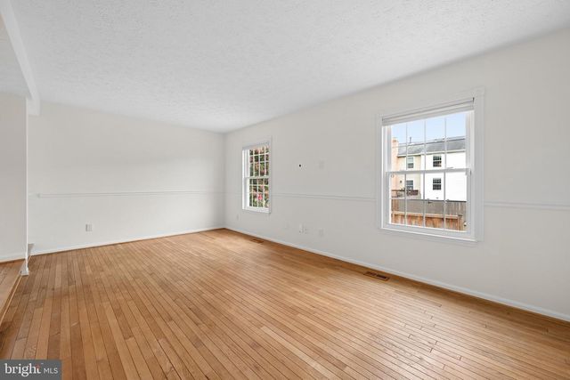 6846 ERICKA AVE, Alexandria, VA 22310
