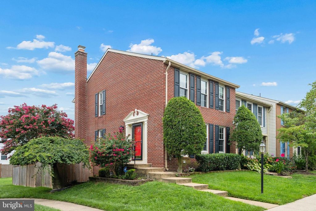 6846 ERICKA AVE, Alexandria, VA 22310