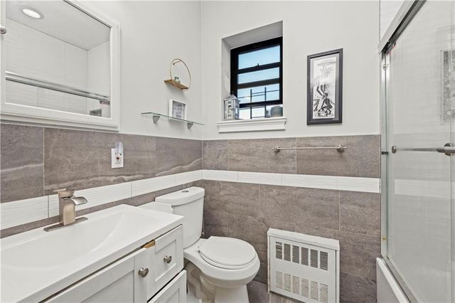 9 Argyle Rd Apt 4C, New York City, NY 11218