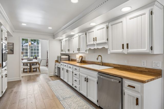 410 Stable Dr, Franklin, TN 37069