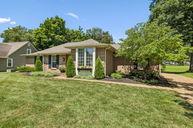 410 Stable Dr, Franklin, TN 37069