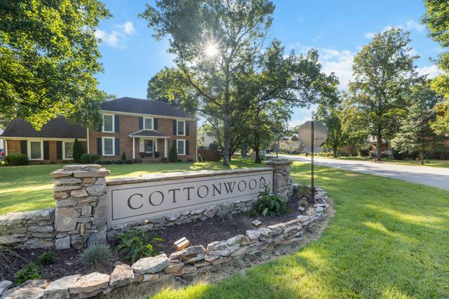 410 Stable Dr, Franklin, TN 37069