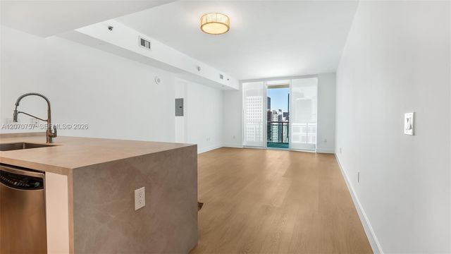951 Brickell Avenue 3801, Miami, FL 33131
