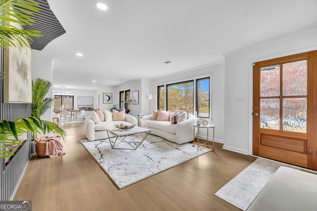 1306 Poplarcrest Circle SE, Atlanta, GA 30316