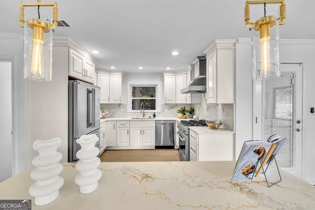 1306 Poplarcrest Circle SE, Atlanta, GA 30316