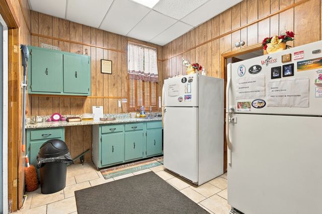 610 Boscobel St, Nashville, TN 37206