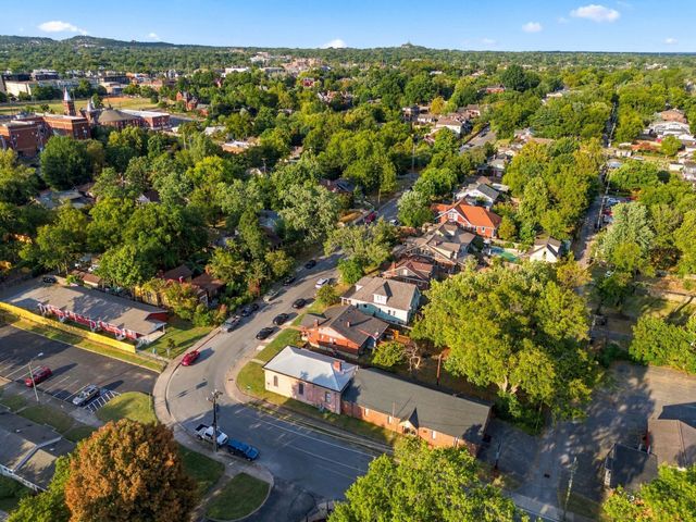 610 Boscobel St, Nashville, TN 37206