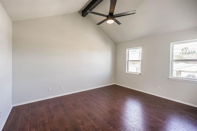 37 San Jacinto Drive, Galveston, TX 77550