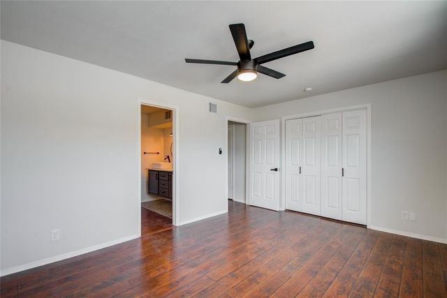 37 San Jacinto Drive, Galveston, TX 77550