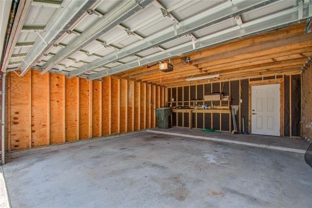 37 San Jacinto Drive, Galveston, TX 77550
